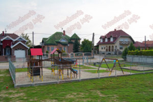 Tököli játszótéri játékok